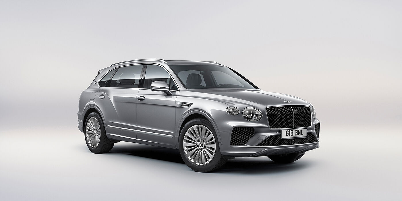 Bentley Gold Coast (Australia) Bentley Bentayga Extended Wheelbase luxury SUV front three quarter view in Moonbeam paint with 21 inch five spoke painted wheels